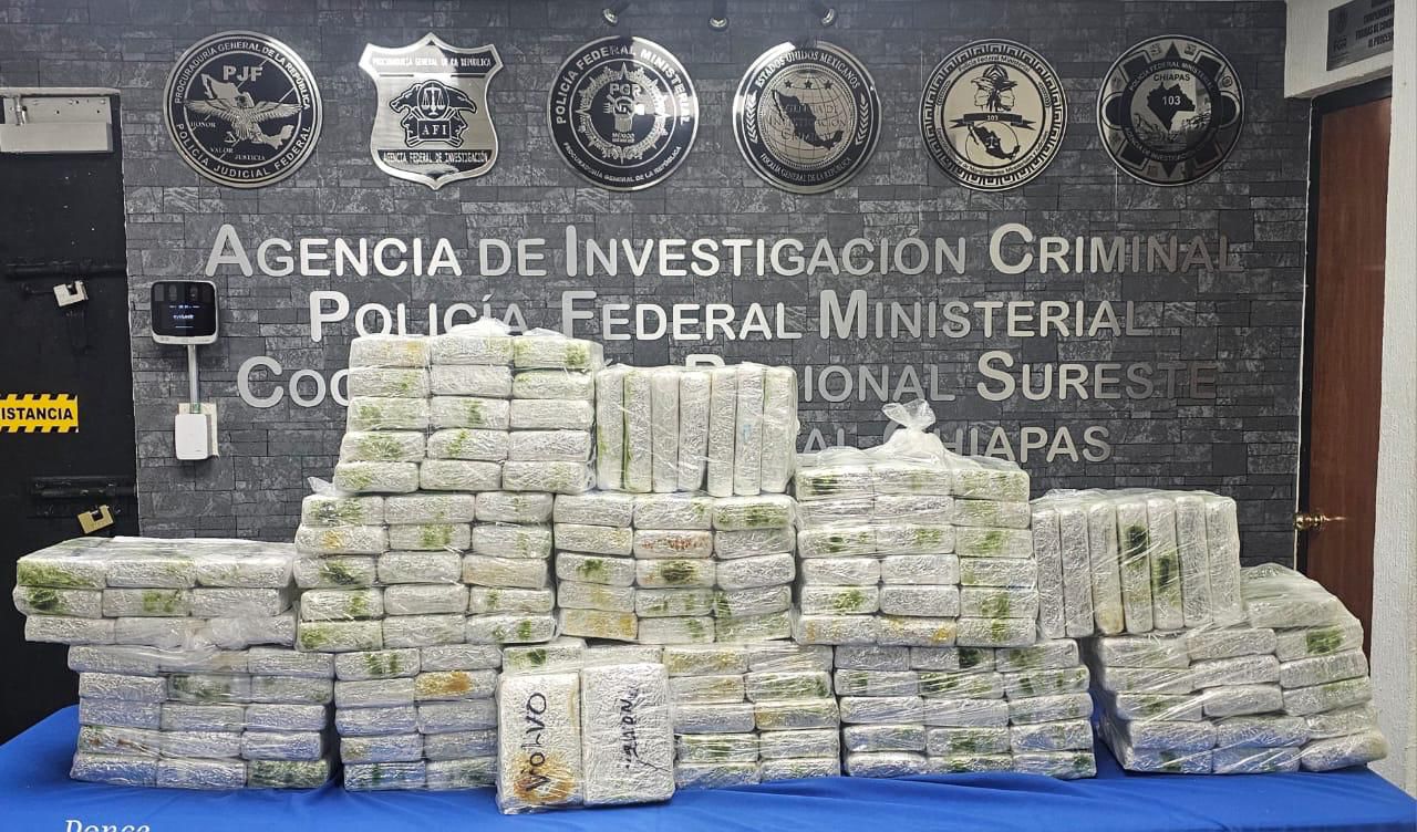 FGR ASEGURA 204 PAQUETES DE NARCÓTICO Y DETIENE A UNA PERSONA EN CHIAPAS