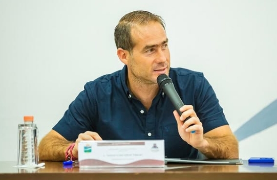 DIEGO CASTAÑÓN IMPULSA ACUERDOS EN FAVOR DE LA EDUCACIÓN Y LA GESTIÓN SOCIAL EN TULUM
