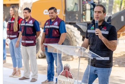 ¡TULUM AVANZA FIRME! DIEGO CASTAÑÓN ARRANCA NUEVA OBRA DE PAVIMENTACIÓN EN YA’AX TULUM