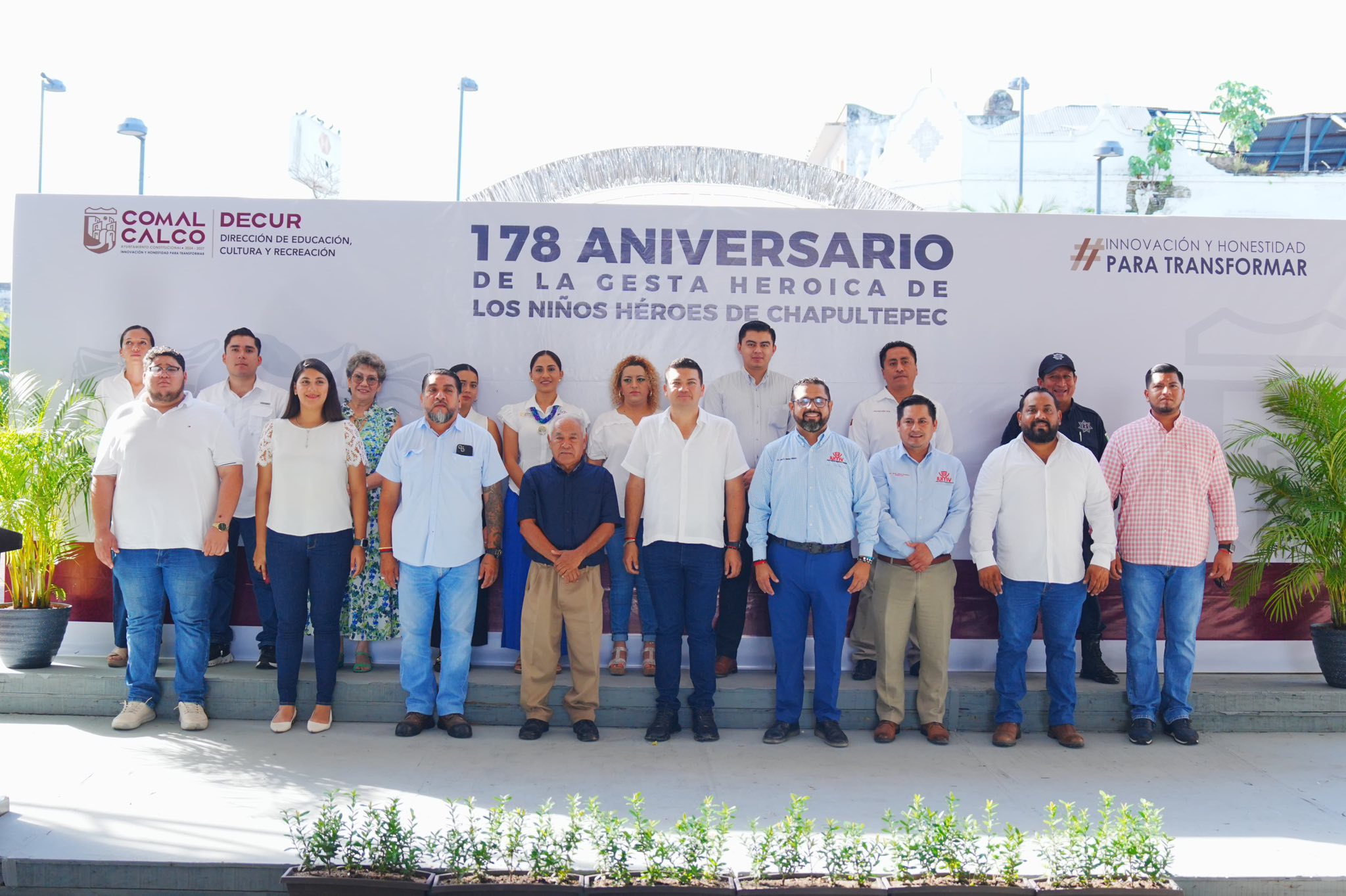 ENCABEZA OVIDIO PERALTA EL 178 ANIVERSARIO DE LA GESTA HEROICA DE LOS NIÑOS HÉROES, EN COMALCALCO