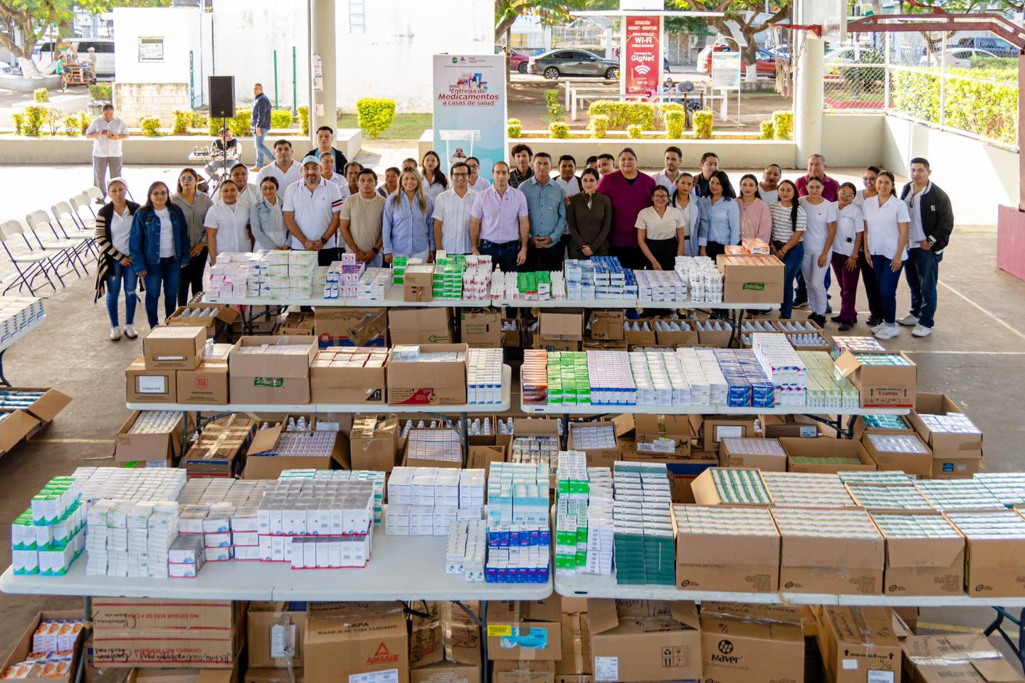 DIEGO CASTAÑÓN REFUERZA EL ABASTO DE MEDICAMENTOS EN TULUM