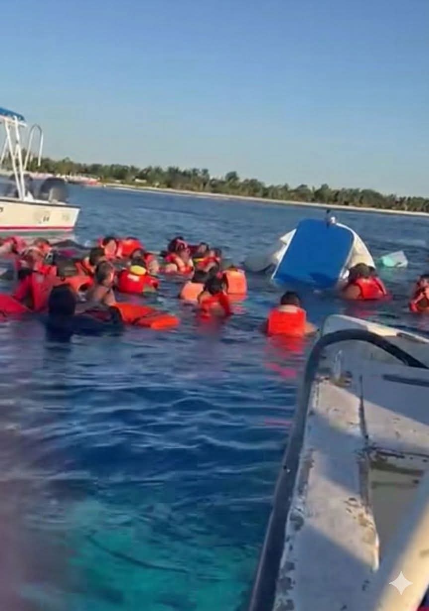 POR LANCHEROS IRRESPONSABLES, TURISTAS VIVEN TERROR EN COZUMEL
