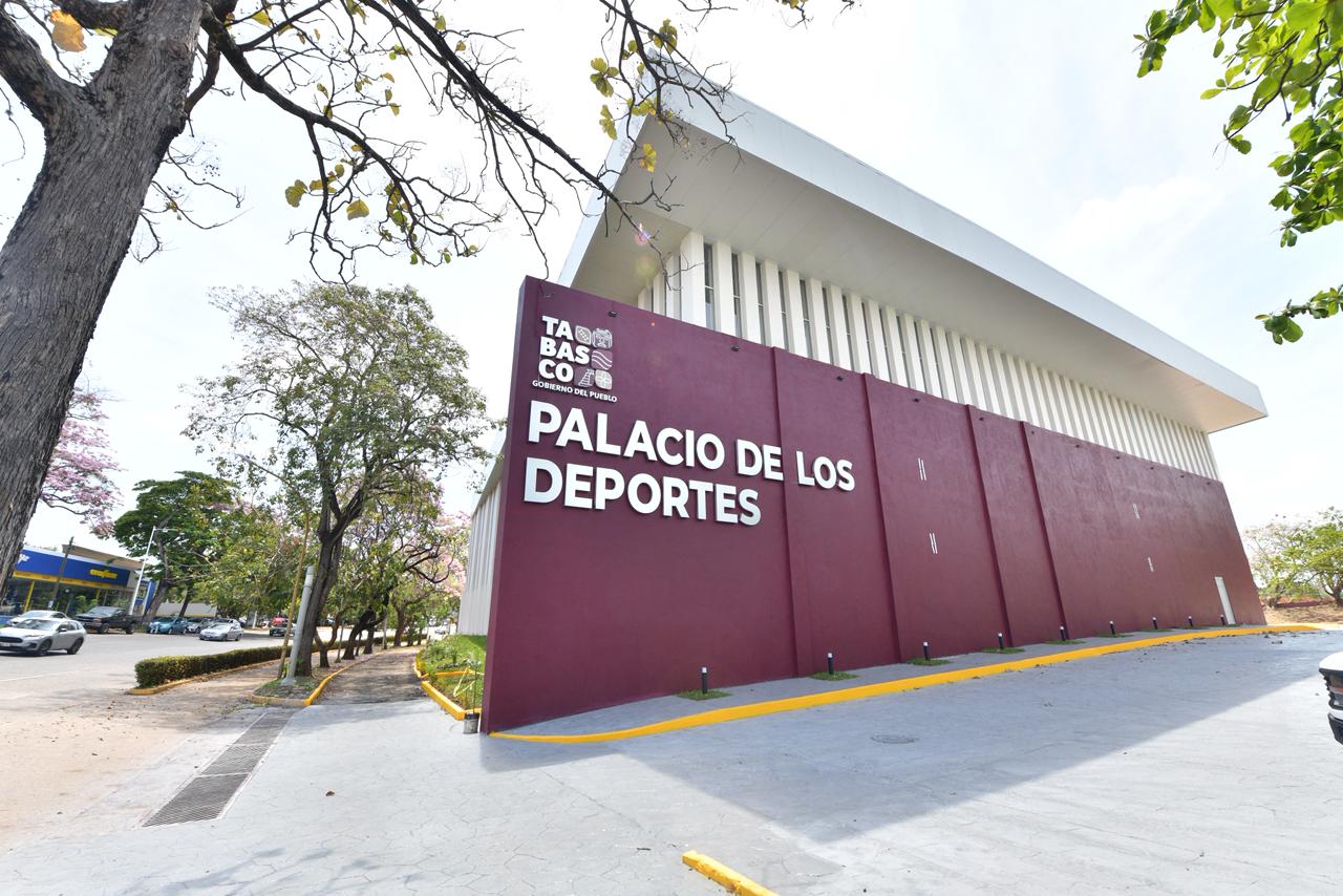 SUPERVISA JAVIER MAY CONSTRUCCIÓN DEL NUEVO PALACIO DE LOS DEPORTES